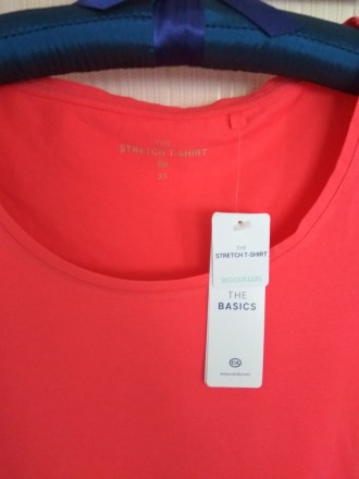 футболка S (на бирке XS) длина 64см, ОГ 40см,фото на теле не делаю
Цвет Розовый. . фото 3