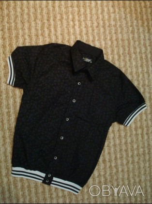 Рубашка на мальчика IKOBAS CLUB
Стильная, можно носить в школу. Размер: 9-10 ле. . фото 1