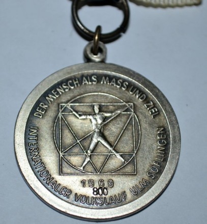 Юбилейная медаль Эйнштейн 1879- 1955,в серебре.. . фото 5