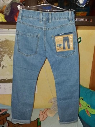 Продам новые джинсы с бирками 8-9 лет, известная итальянская марка одежды, качес. . фото 3