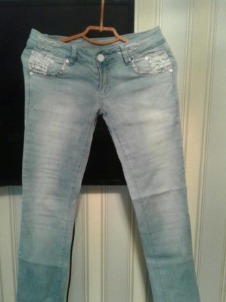 модные летние джинсы.в хорошем состоянии.размер 27. длина по внешнему краю 95, п. . фото 5