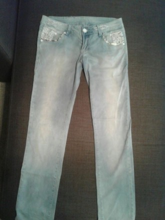 модные летние джинсы.в хорошем состоянии.размер 27. длина по внешнему краю 95, п. . фото 4