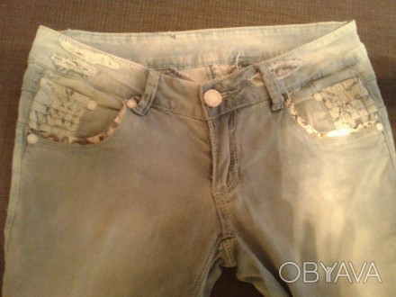 модные летние джинсы.в хорошем состоянии.размер 27. длина по внешнему краю 95, п. . фото 1