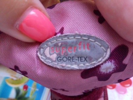 Продам сапожки моей дочки Super fit Gor-tex, размер 28, не текут, все липучки за. . фото 3
