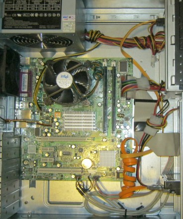 Продается хороший компьютер с процессором Intel Pentium 4-650 - 3.4 GHz. Socket . . фото 5