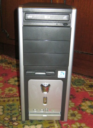 Продается хороший компьютер с процессором Intel Pentium 4-650 - 3.4 GHz. Socket . . фото 4