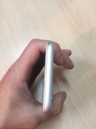 Б/У IPhone 6s 32 Gb Silver в идеальном состоянии.
Возможна доставка по всей Укр. . фото 2