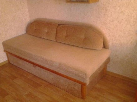 Диван - кровать в разложенном состоянии 1м 90 см на 1м 40 см, в сложенном состоя. . фото 3