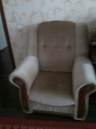 Продам диван б/у.В нормальном состоянии.С двумя креслами.. . фото 5