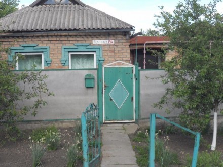 Продается дом район Ст,Балашовка площадь 56 кв,м Во дворе находится жилой флигел. . фото 2