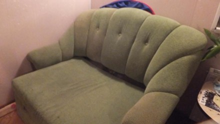Продам полуторный диван в нормальном состоянии. Длина 2 метра. . фото 3