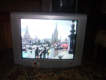 телевизор Sony Trinitron в рабочем состоянии,диагональ 70 см.Самовывоз.. . фото 3
