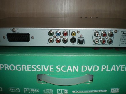 DVD плеер Patriot 050 использовался редко, в заводской упаковке, в подарок диски. . фото 5