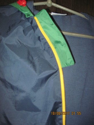 Яркая,красивая,очень качественная демисезонная курточка от немецкого производите. . фото 6
