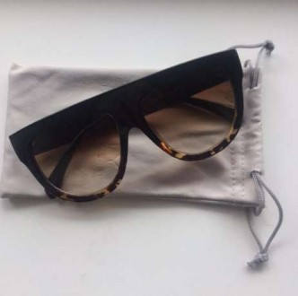 Очки солнцезащитные 
Уровень защиты: UV400 
В комплекте мягкий чехол-мешочек и. . фото 3