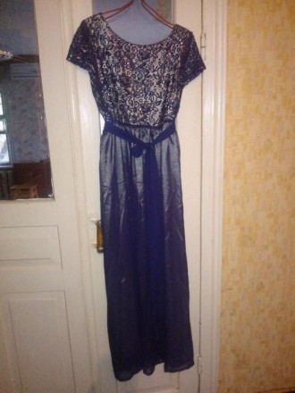 Нарядное платье темно-синего цвета, верх - гипюр, низ- шифон, подкладка атлас (ц. . фото 2