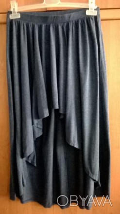 Трикотажная юбка интересного фасона. ПОТ 38-40 см, длина спереди 36 см, сзади 82. . фото 1