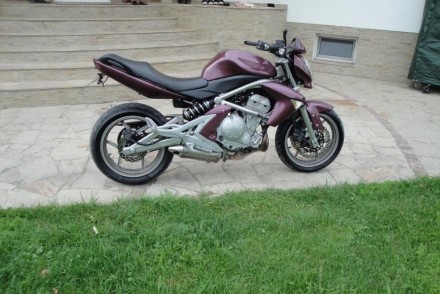 Продам Kawasaki ER6N мотоцикл в идеальном состоянии привез его 1 месяц назад из . . фото 5