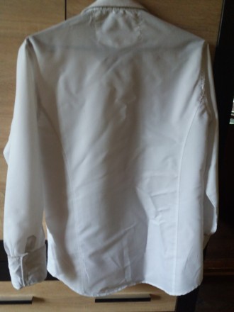 Продам стильну чоловічу рубашку білого кольору стан ідеальний як новий розмір хл. . фото 5