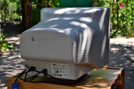 Продам ЭЛТ монитор Samsung SyncMaster 793DF с диагональю 17 дюймов. Монитор в от. . фото 4