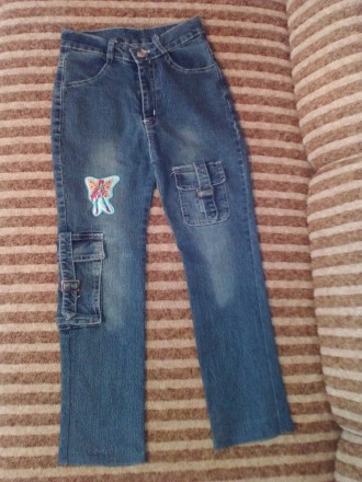 джинсы стрейч на девочку 6-8 лет, состояние хорошее без дефектов.. . фото 2
