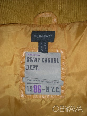 Курточка Broadway , состояние идеальное. 

замеры: 

длина от плеча-59см, 
. . фото 1