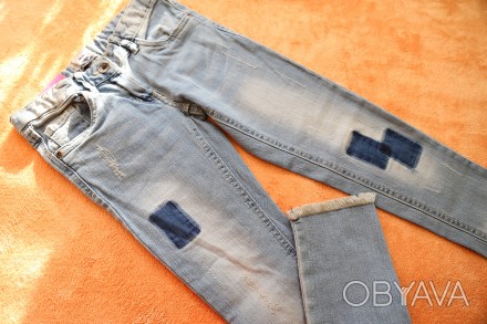 Продам стильные джинсы на девочку 9-10 лет, р.140
Новые, с биркой.
Бренд Alive. . фото 1