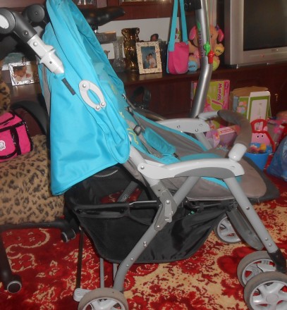 Прогулочная коляска Baby Design Tiny - это легкая компактная прогулочная коляска. . фото 2