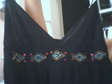 Чёрное открытое вечернее платье KIТ, на тонких регулирующихся бретелях, с вышивк. . фото 3