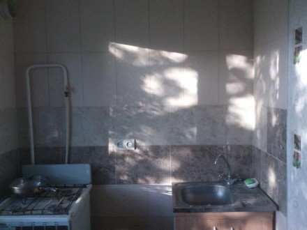 Квартира на Декабристов,143. Сделан ремонт (окна-пластик, кухня, ванная плитка).. . фото 5