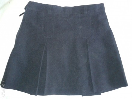 Черная школьная юбка для девочки 10 лет. ПОТ – 39 см, длина – 34 см. нужно смени. . фото 3