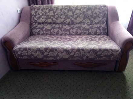 У зв'язку з переїздо продається набір м'яких меблів (диван та два розкладні кріс. . фото 2