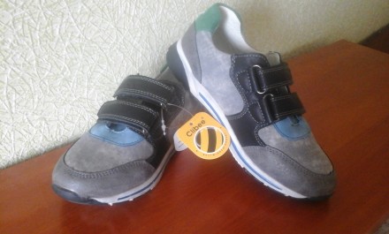 Продам фирменные кроссовки Clibee (Венгрия) на мальчика.
Кроссовки выполнены из. . фото 4