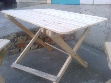 Продаем деревянные складные столы ~ 60-80см.. . фото 2