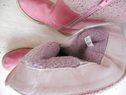 Демисезонные сапожки, розового цвета, производитель Bobbi Shoes. Материал кожзам. . фото 6