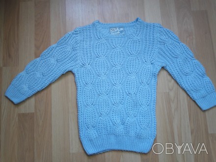 Отличный свитер вязаный. Скоро осень, зима) Свитер тепленький.
Фирма: Young Dem. . фото 1
