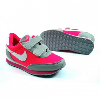Очень стильные и удобные кроссовки Nike для ваших малышей.
Кроссовки сделаны из. . фото 11