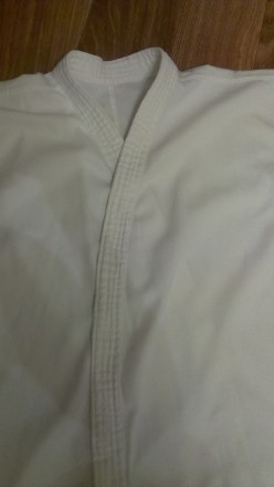 Кимоно белое для тренировок, размеры: спинка (длинна)  78 см, перед 76 см, ширин. . фото 3