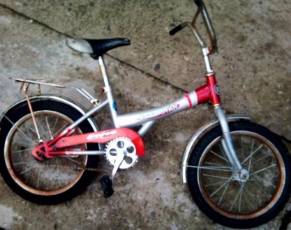 Продам детский велосипед в отличном состоянии.размер колес 16..нужен небольшой к. . фото 3