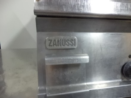В продаже Жарочная поверхность Zanussi (2/3 гладких, 1/3 ребро) б/у в  рабочем с. . фото 3