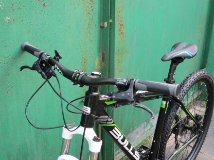 Вес велосипеда 14.2 кг
Область применения горный (MTB), кросс-кантри
Материал . . фото 10