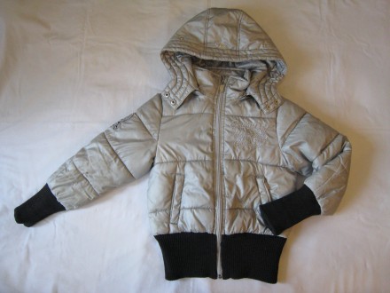 Куртка для мальчика или девочки.
Ооооочень теплая, на морозную зиму, холодную о. . фото 2