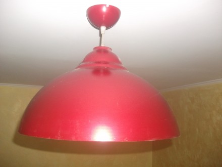 продам светильники металл-6 шт почти новые красные диаметр-38 см цена-500 за оди. . фото 2
