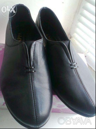 Новые туфли - кожа черного цвета,размер 40 полномерка,на низкой подошве,очень ле. . фото 1