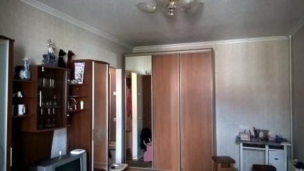 Продам однокомнатную квартиру в доме малосемейного типа по улице Славина на 8 эт. ДНС. фото 2