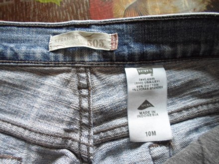 джинсы в хорошем состоянии-фирменные-мало ношенные-без дефектов
джинс стрейчевы. . фото 7