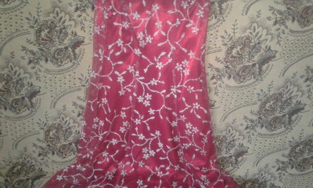 СКИДКА - при заказе нескольких товаров!

Атласное платье красного цвета, верх . . фото 10