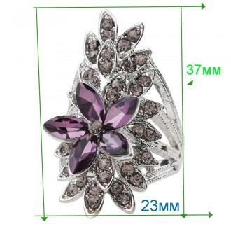 Продаю шикарное кольцо,перстень р-р 19,посеребряное с красивыми фиолетовыми камн. . фото 4