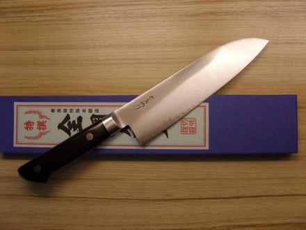 Нож кухонный японский Tokinori T-С 165 Santoku
Страна производства : Japan
Мар. . фото 5