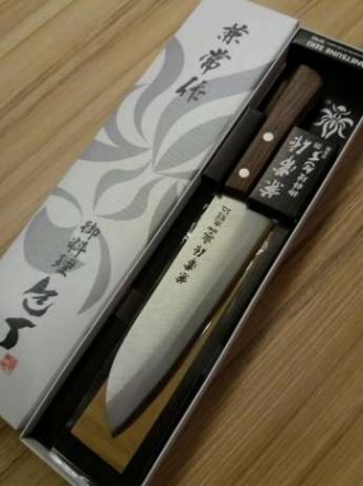 Нож японский кухонный Kanetsune Santoku KC-330
Страна производства : Japan
Мар. . фото 4